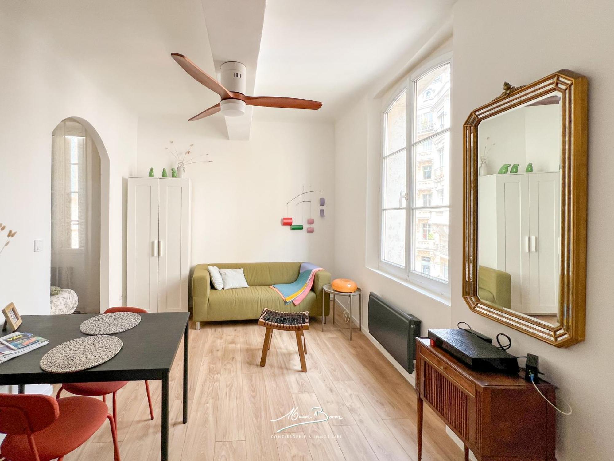 Apartment Dans Le Coeur Du Centre-ville De A 300 M Du Port