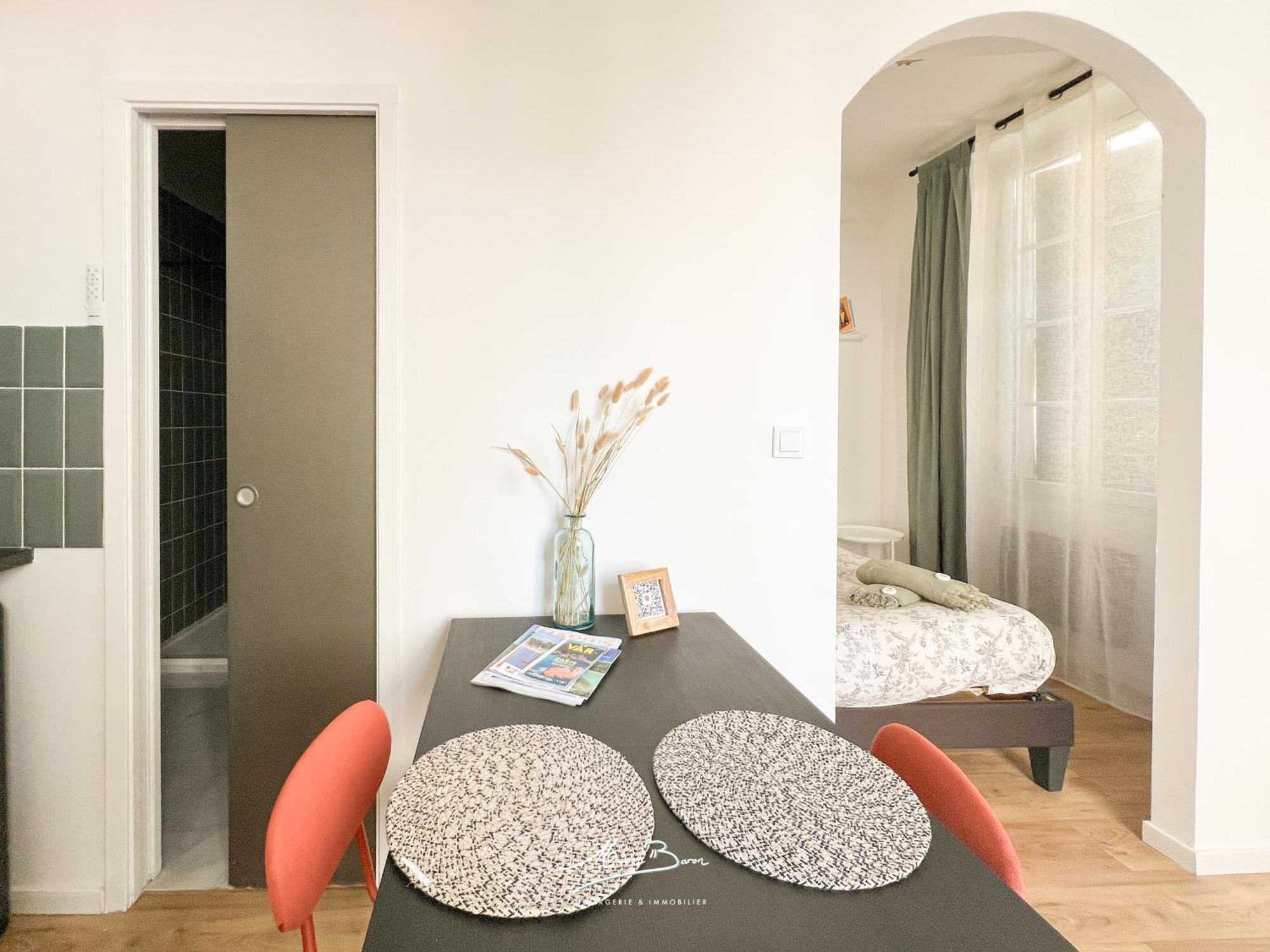 Apartment Dans Le Coeur Du Centre-ville De A 300 M Du Port *